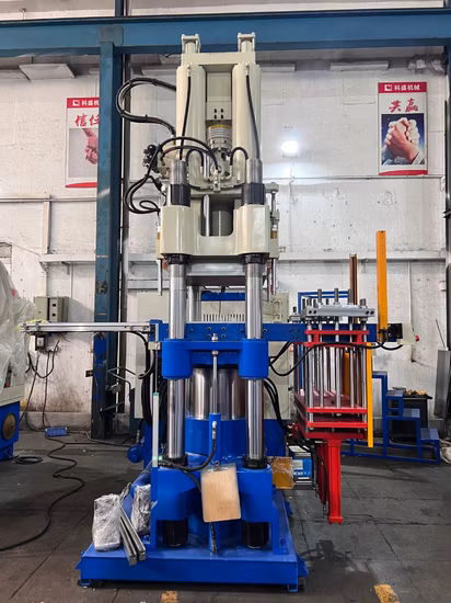 300トン先入れ先出し縦型ゴム射出成形機、あらゆる種類のゴム製品、ゴムシリコーン製造用